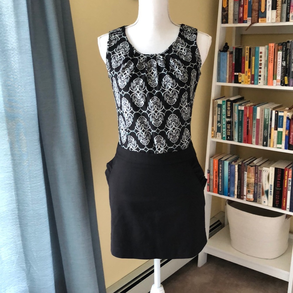 Forever 21 Ruffle Pocket Mini Skirt Size 27